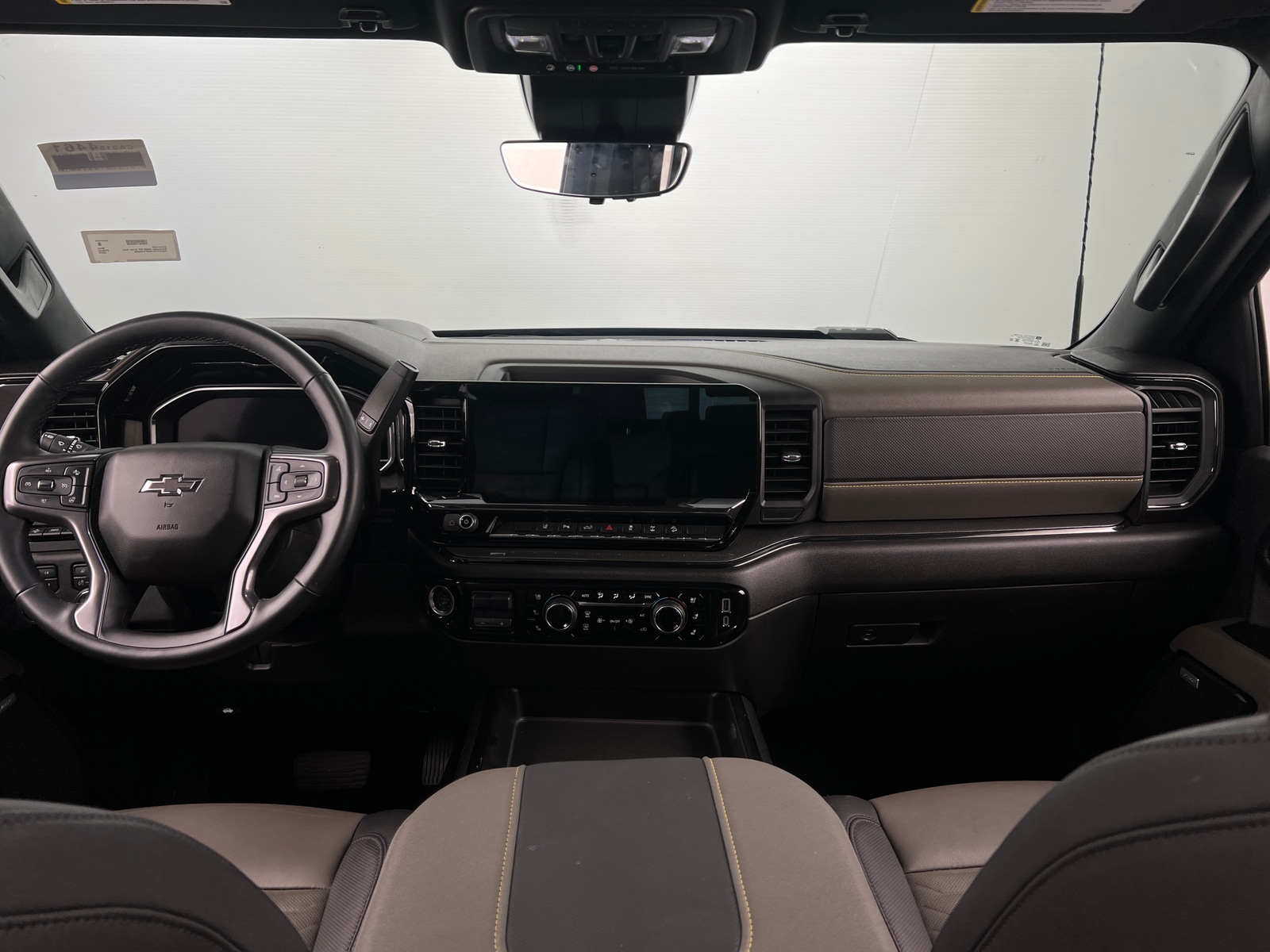 Thumbnail: 2024 Chevrolet Silverado 2500 - 2