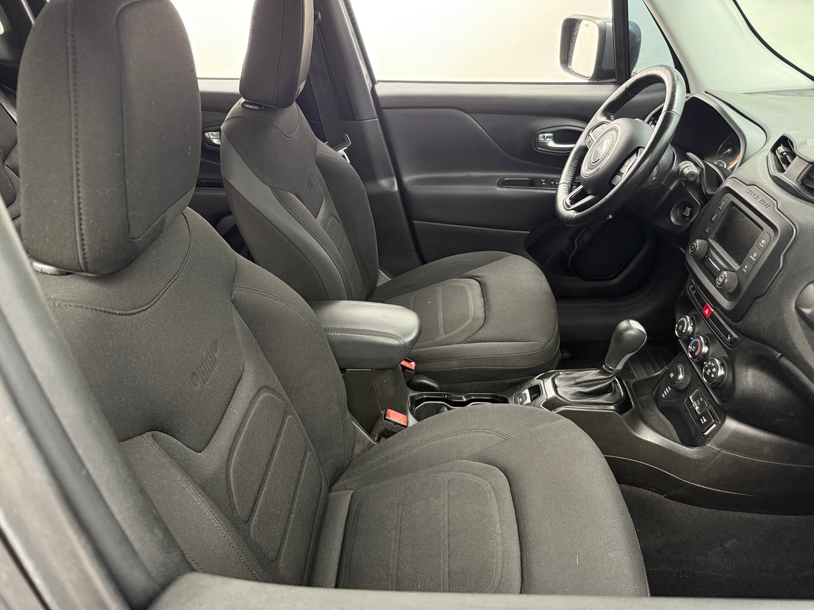 Thumbnail: 2017 Jeep Renegade - 2