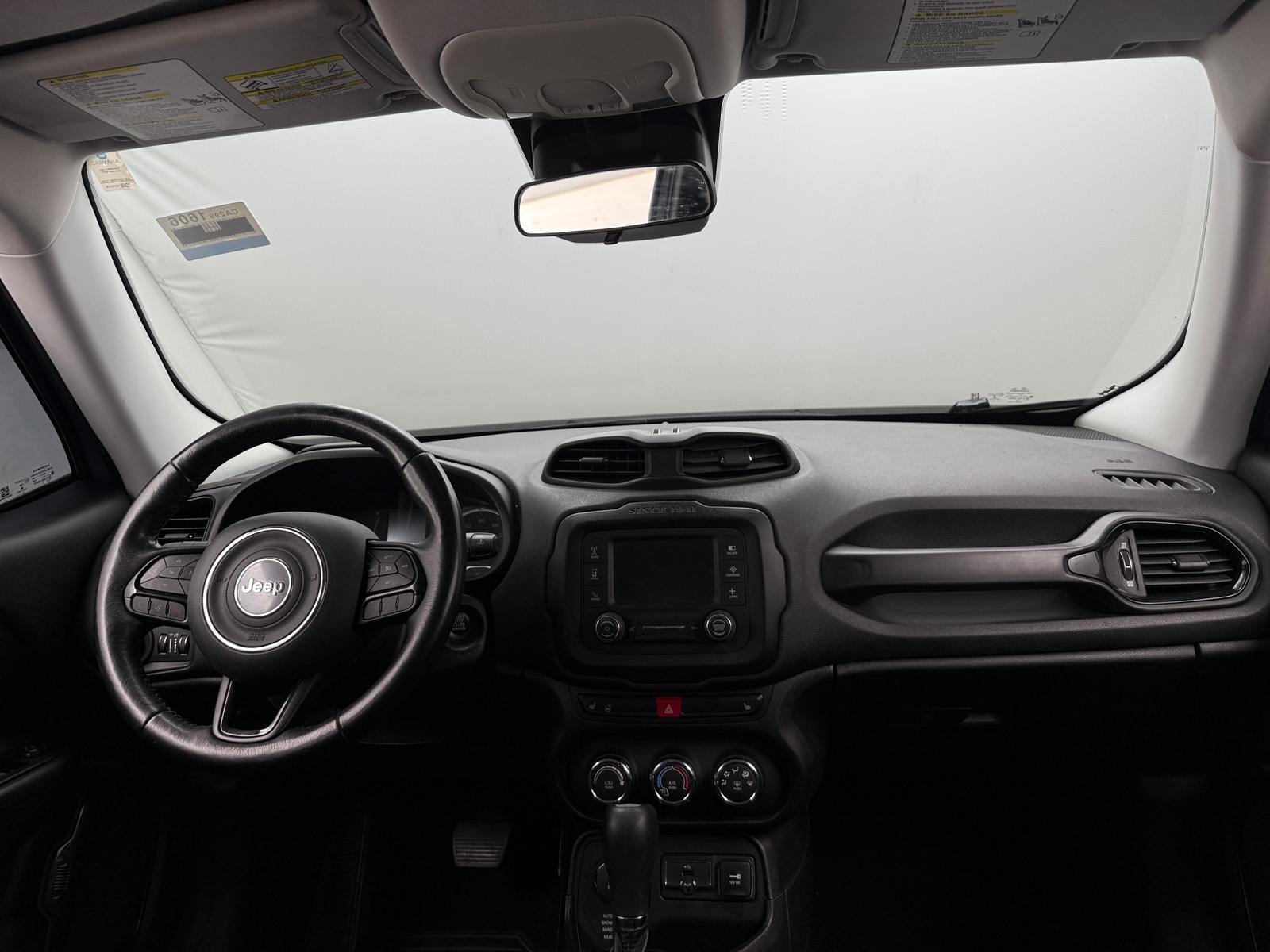 Thumbnail: 2017 Jeep Renegade - 3