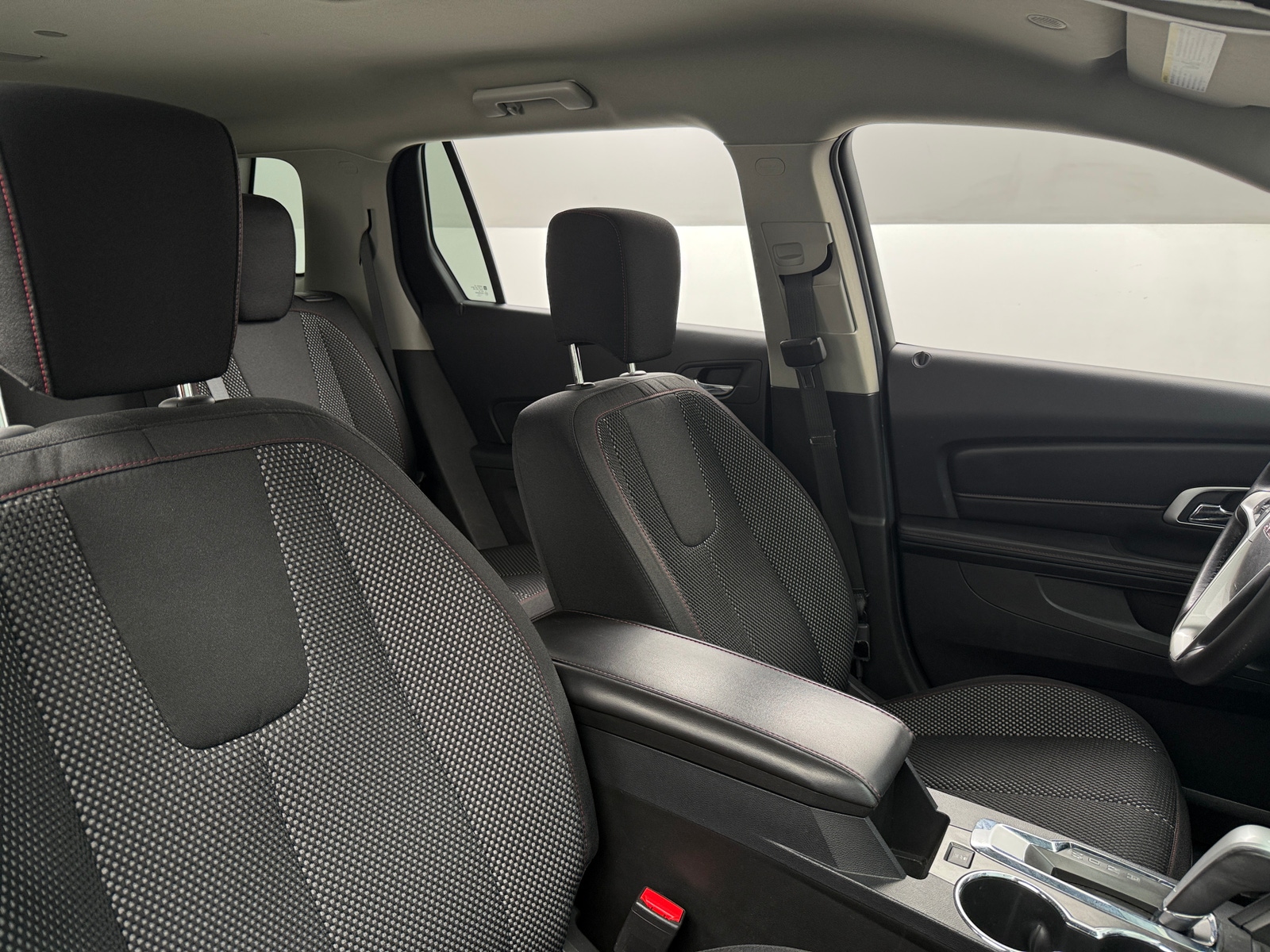 Thumbnail: 2015 GMC Terrain - 2
