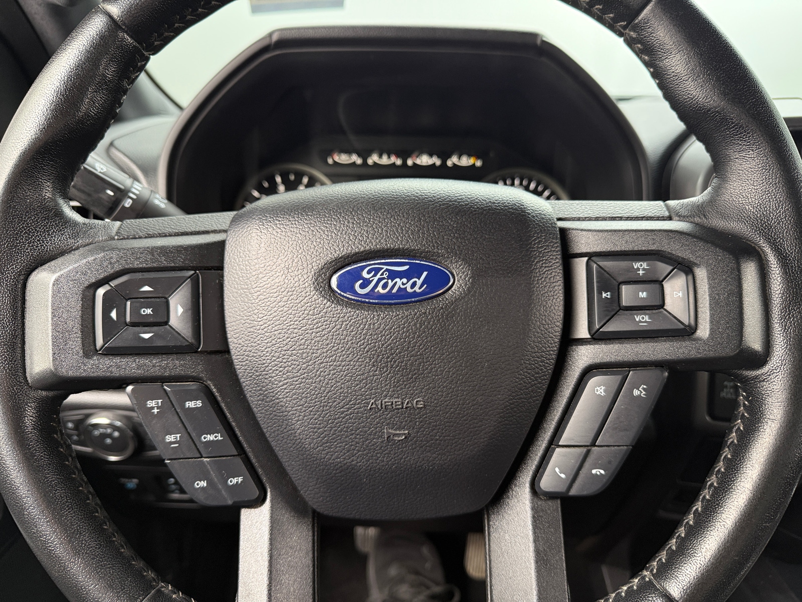Thumbnail: 2020 Ford Econoline - 5