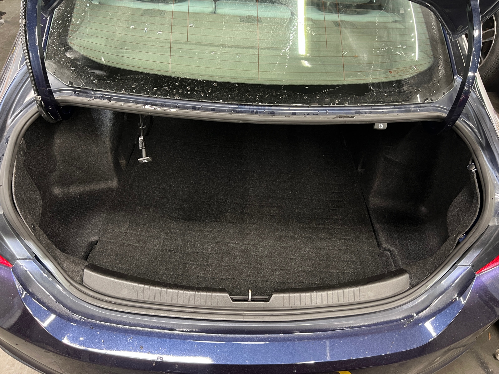 Thumbnail: 2016 Chevrolet Malibu - 7