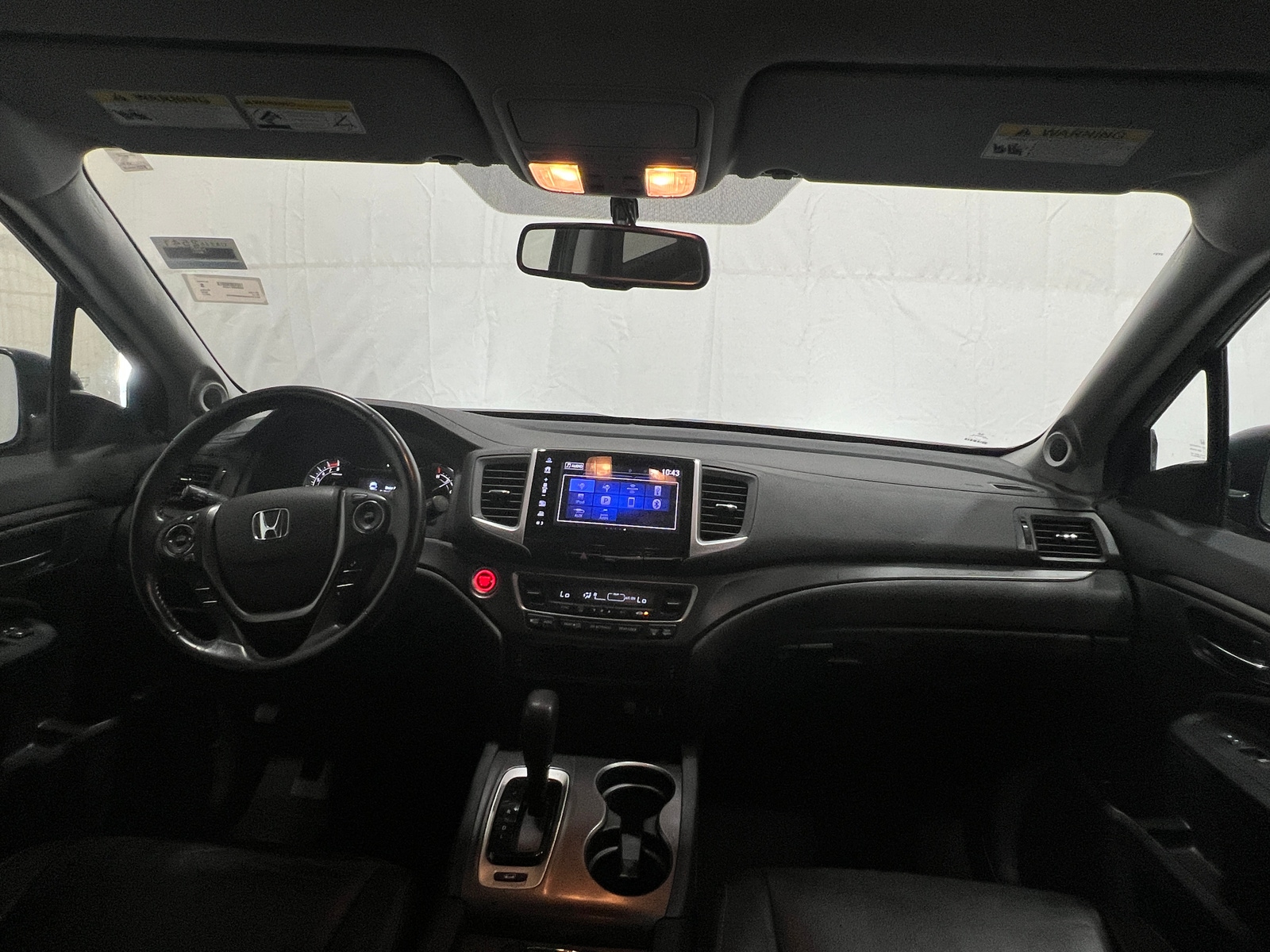 Thumbnail: 2017 Honda Pilot - 2