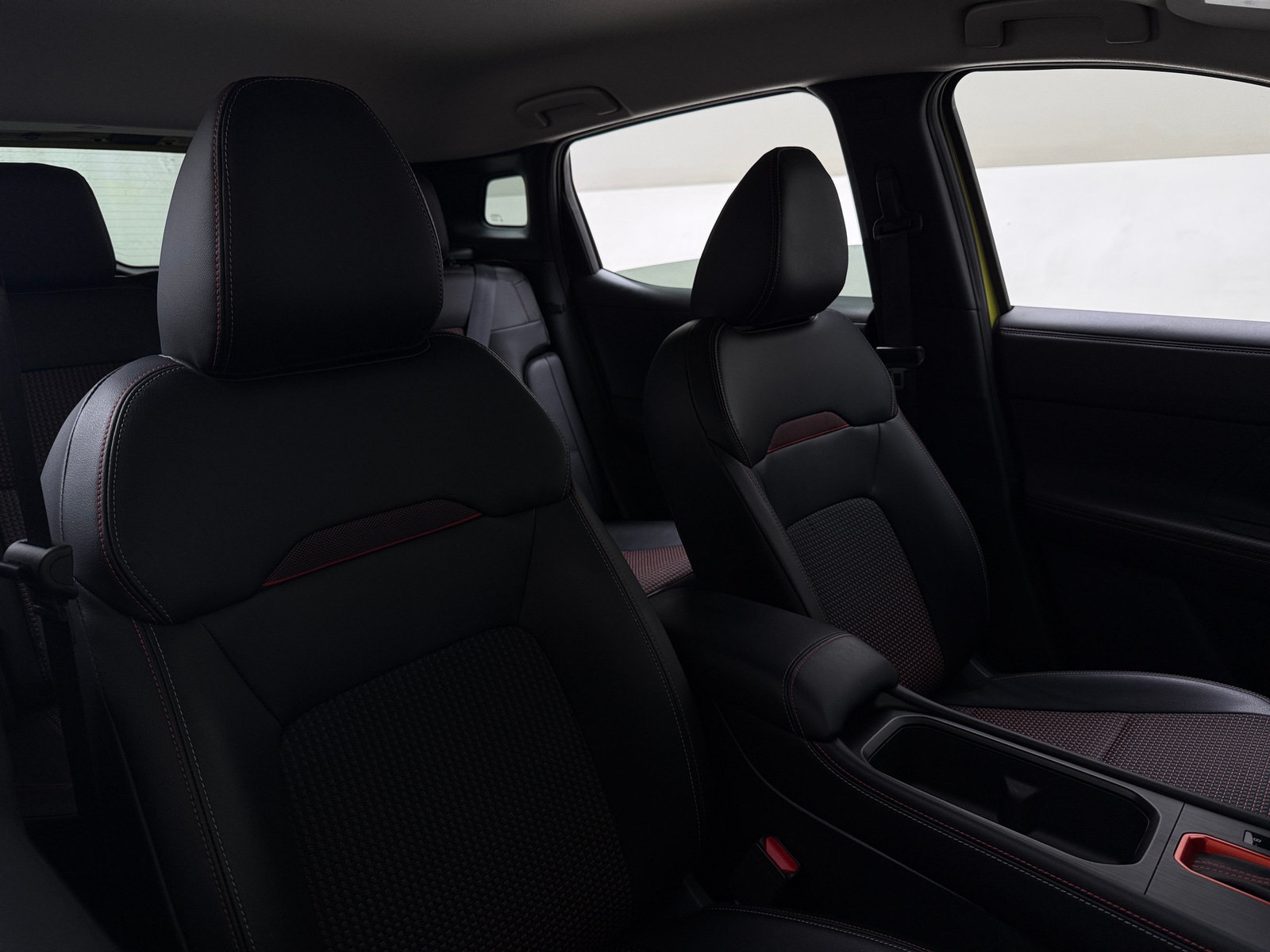 Thumbnail: 2025 Nissan Kicks - 2