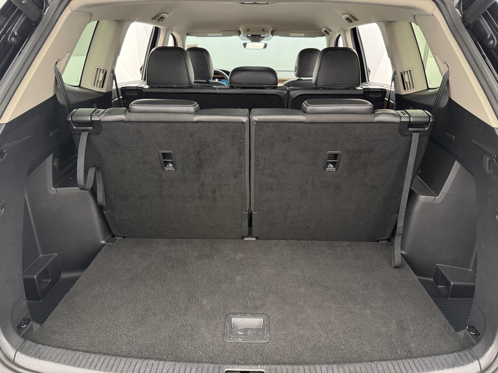 Thumbnail: 2024 Volkswagen Atlas - 6