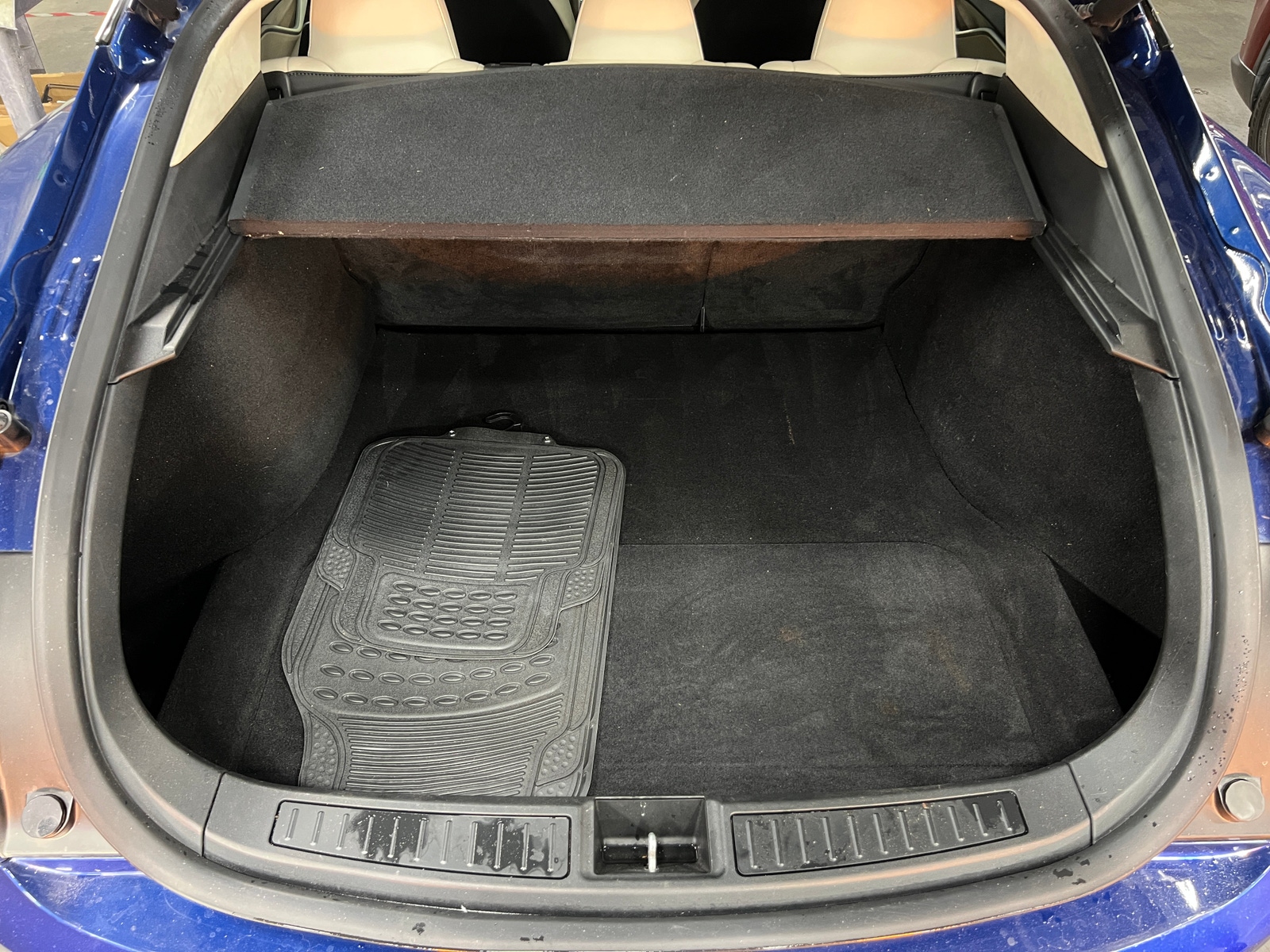 Thumbnail: 2018 Tesla Model S - 6