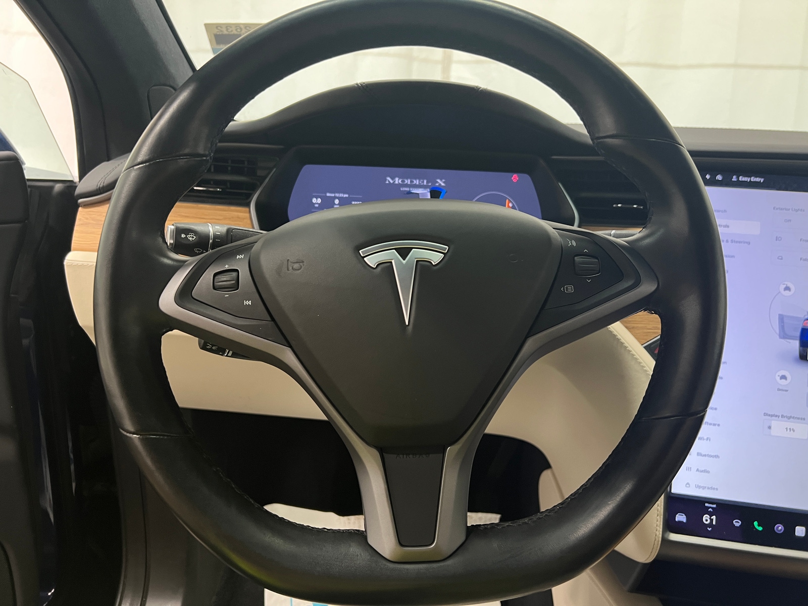Thumbnail: 2020 Tesla Model X - 4