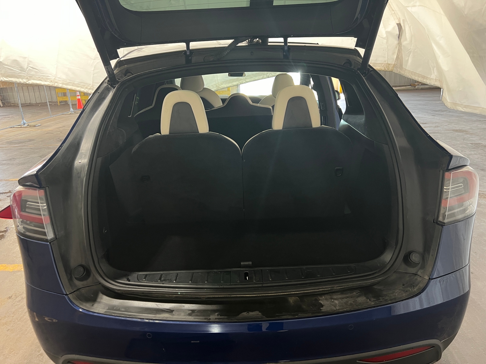 Thumbnail: 2020 Tesla Model X - 6