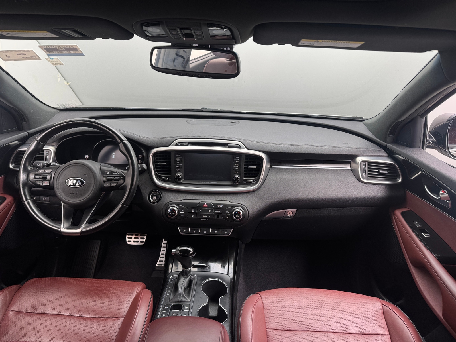 Thumbnail: 2016 Kia Sorento - 2