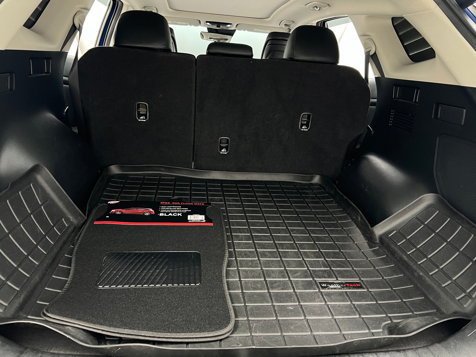 Thumbnail: 2023 Kia Sportage - 6