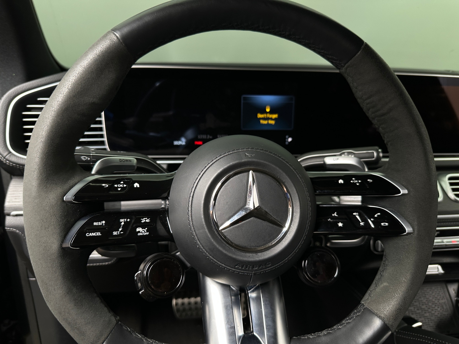 Thumbnail: 2024 Mercedes-Benz GLE - 4