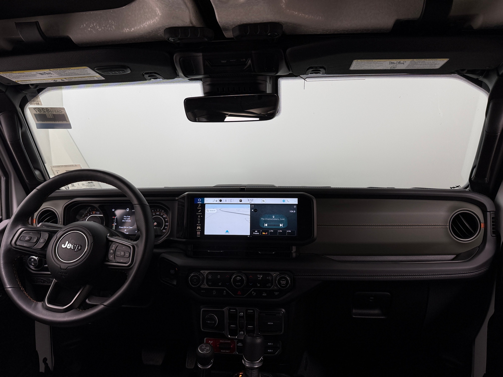 Thumbnail: 2024 Jeep Gladiator - 2