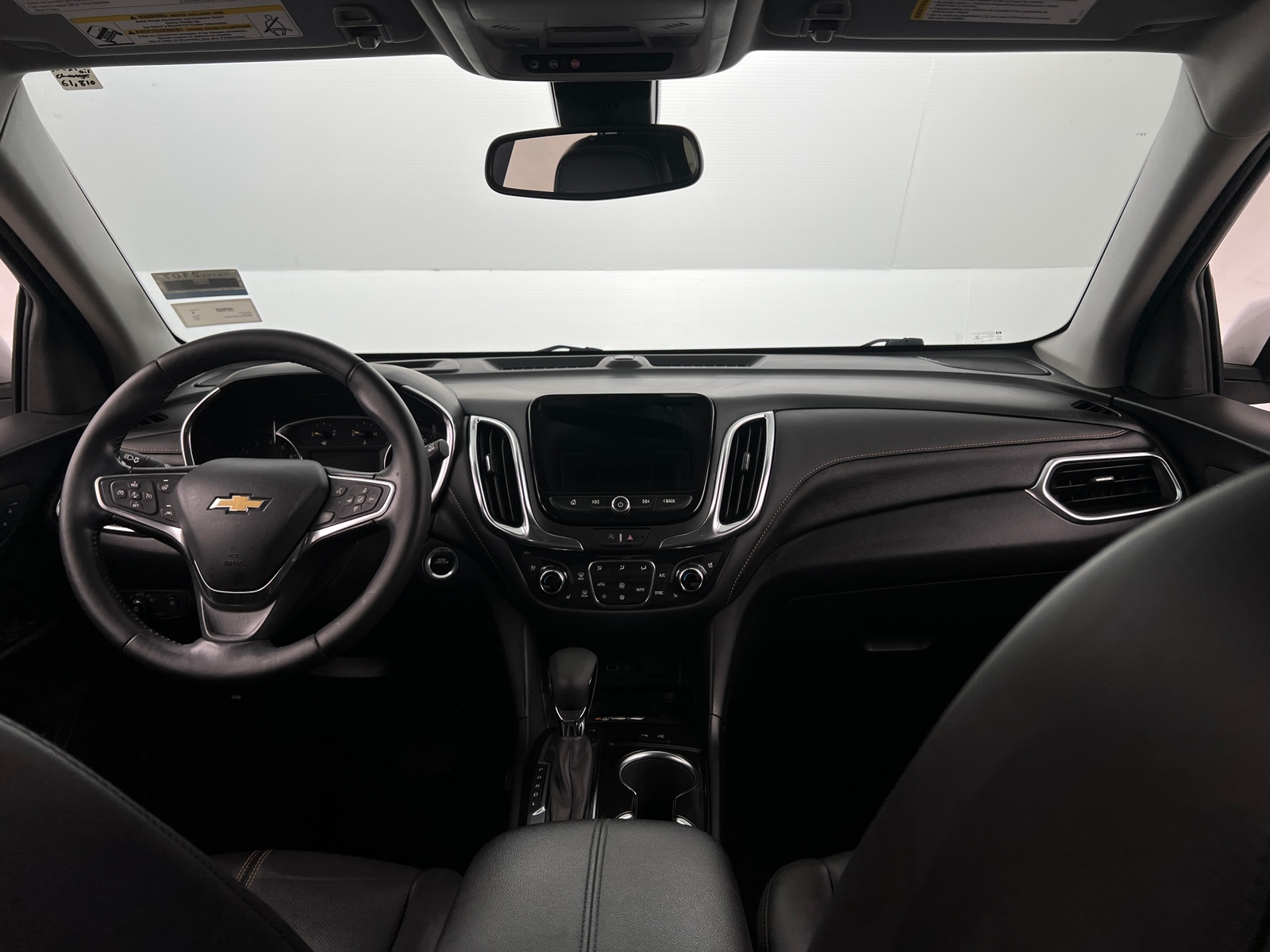 Thumbnail: 2022 Chevrolet Equinox - 2