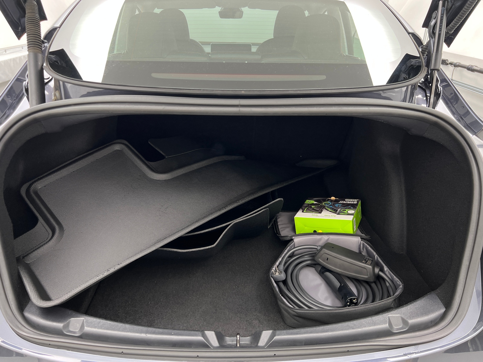 Thumbnail: 2022 Tesla Model 3 - 6