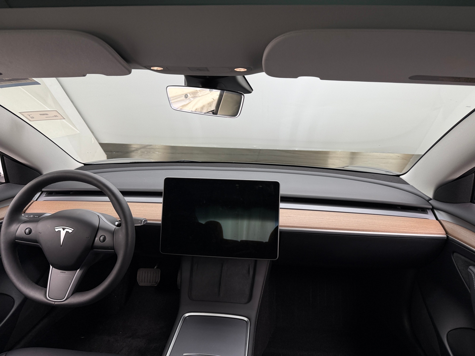 Thumbnail: 2023 Tesla Model 3 - 2