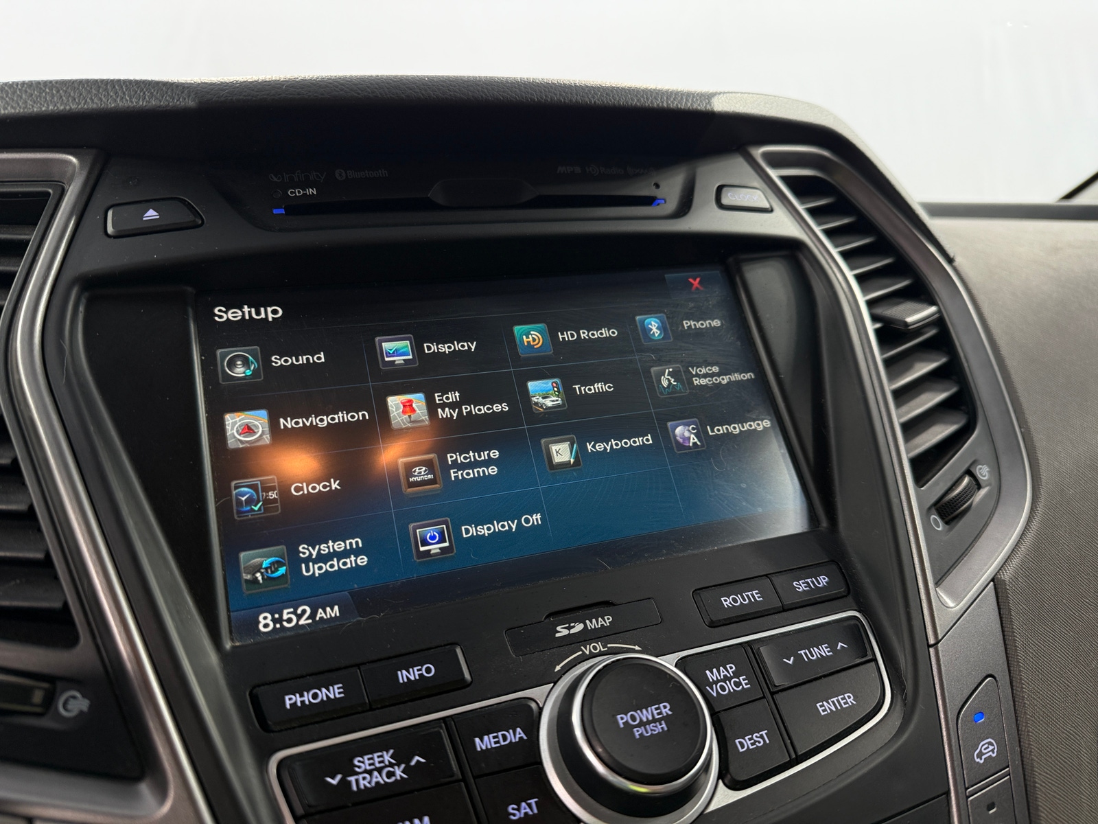 Thumbnail: 2014 Hyundai Santa Fe - 3