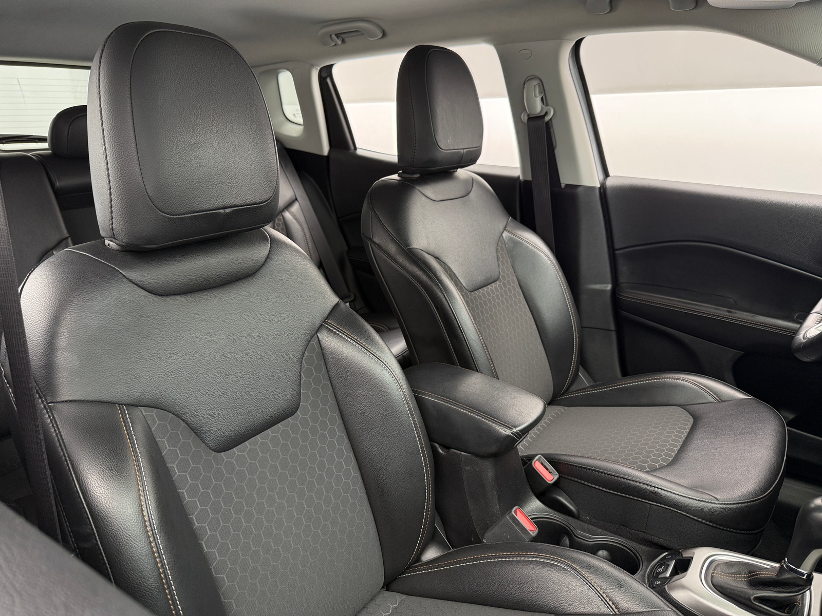 Thumbnail: 2019 Jeep Compass - 2