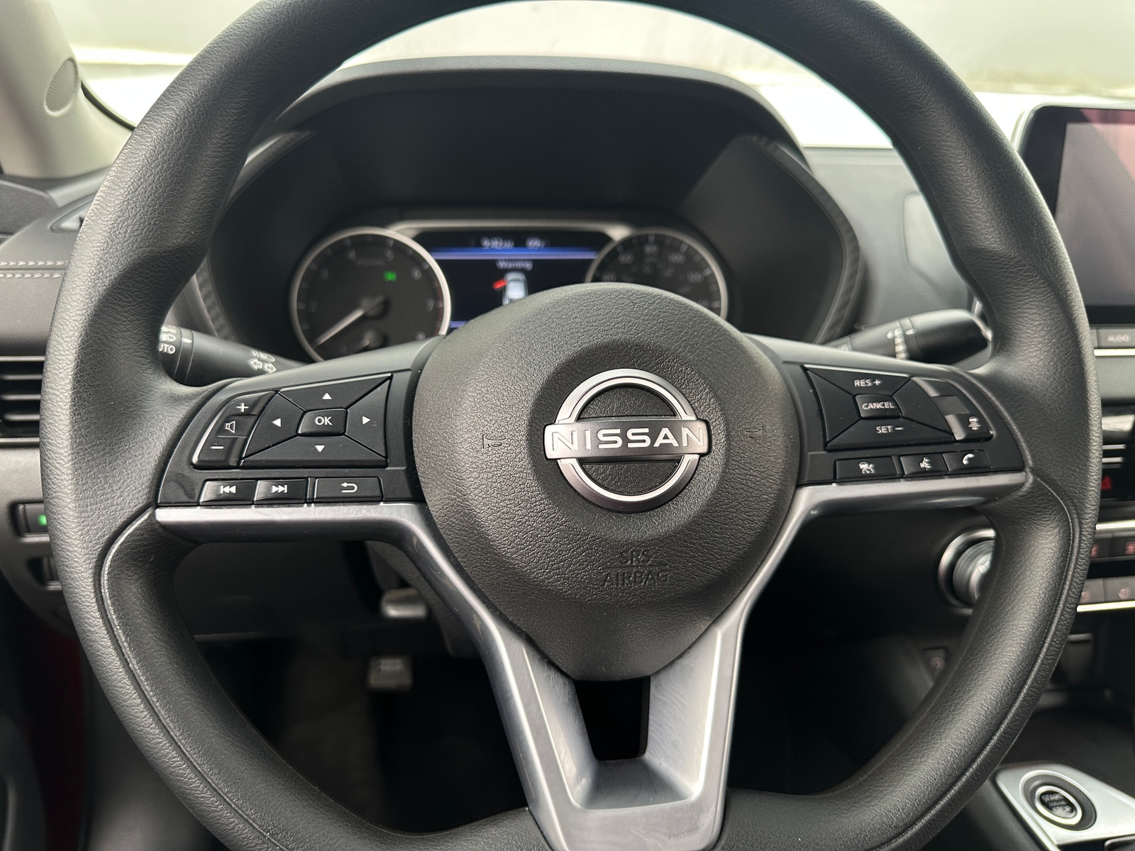Thumbnail: 2024 Nissan Sentra - 5