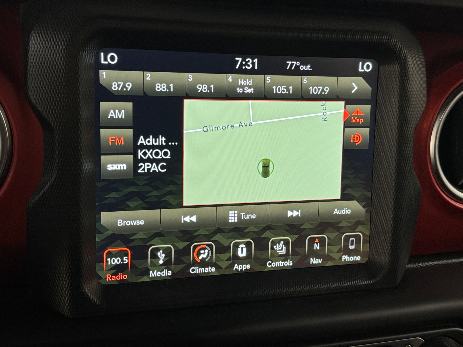 Thumbnail: 2019 Jeep Wrangler - 3