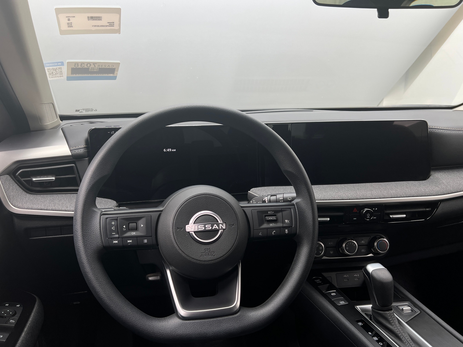 Thumbnail: 2025 Nissan Kicks - 5