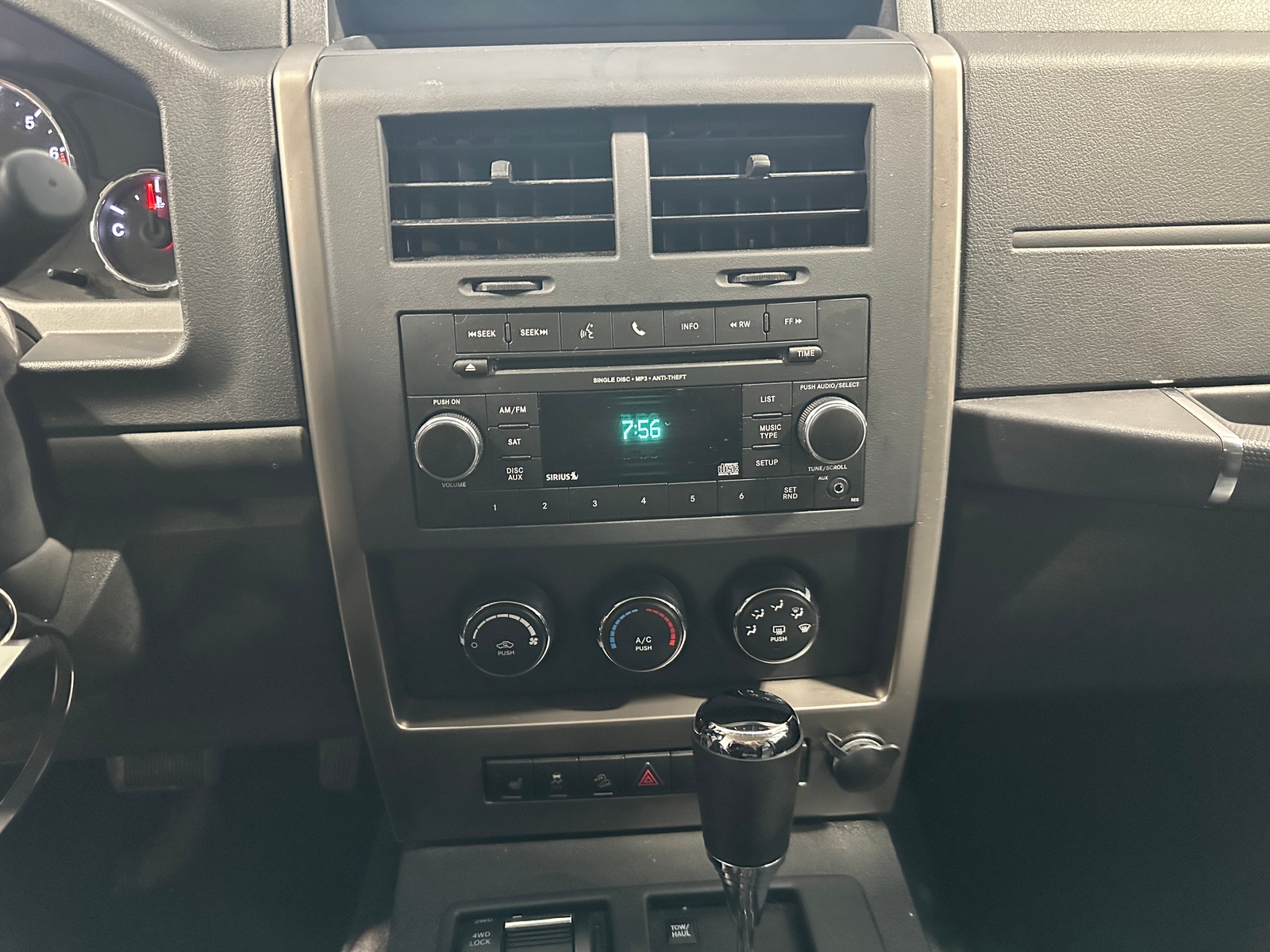 Thumbnail: 2012 Jeep Liberty - 4