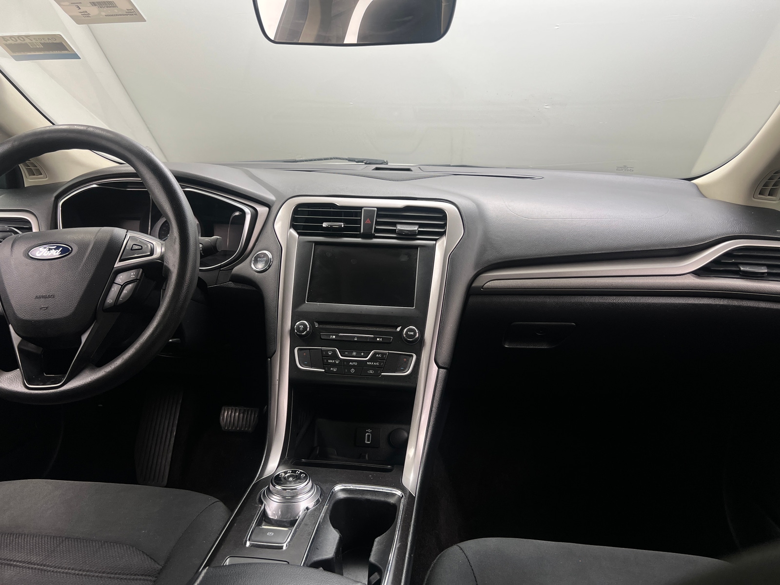 Thumbnail: 2017 Ford Fusion - 3