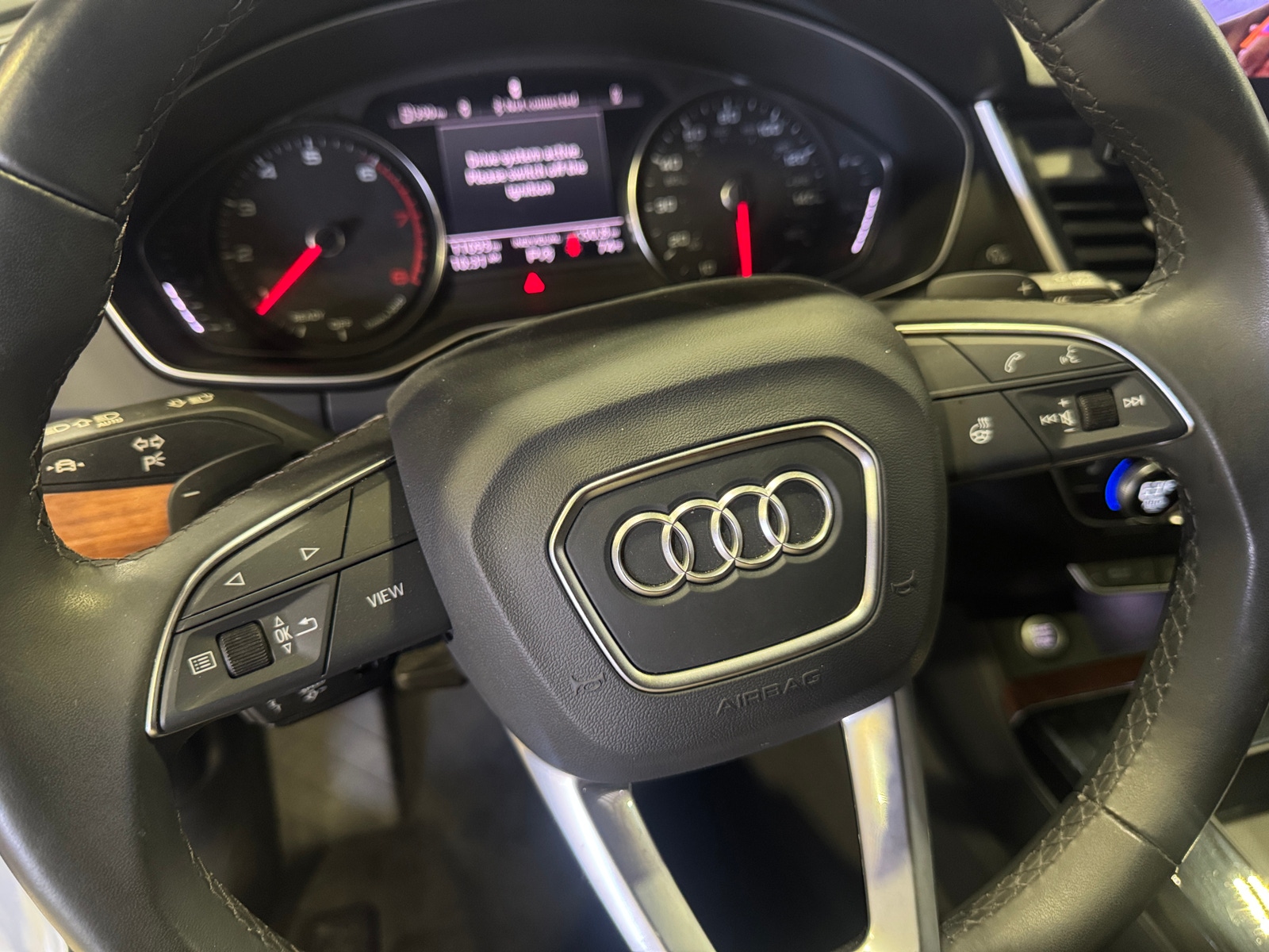 Thumbnail: 2023 Audi Q5 - 4