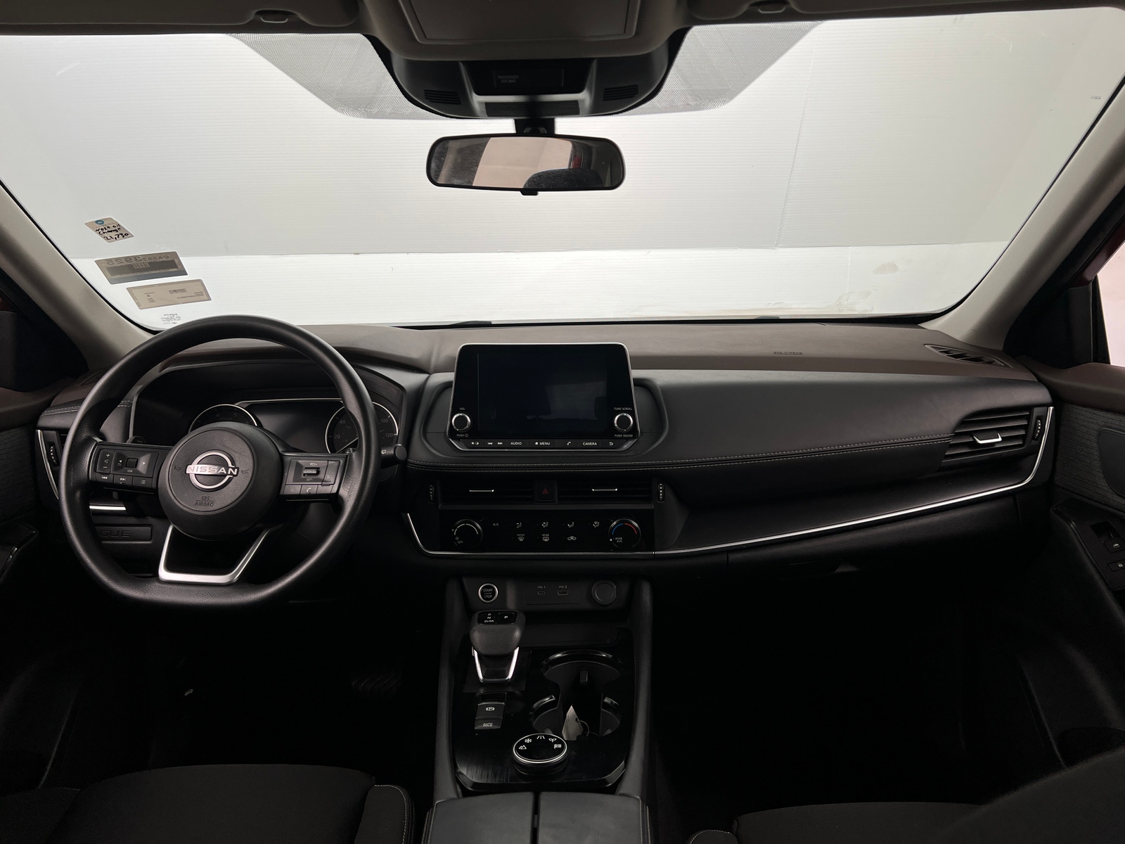 Thumbnail: 2023 Nissan Rogue - 3