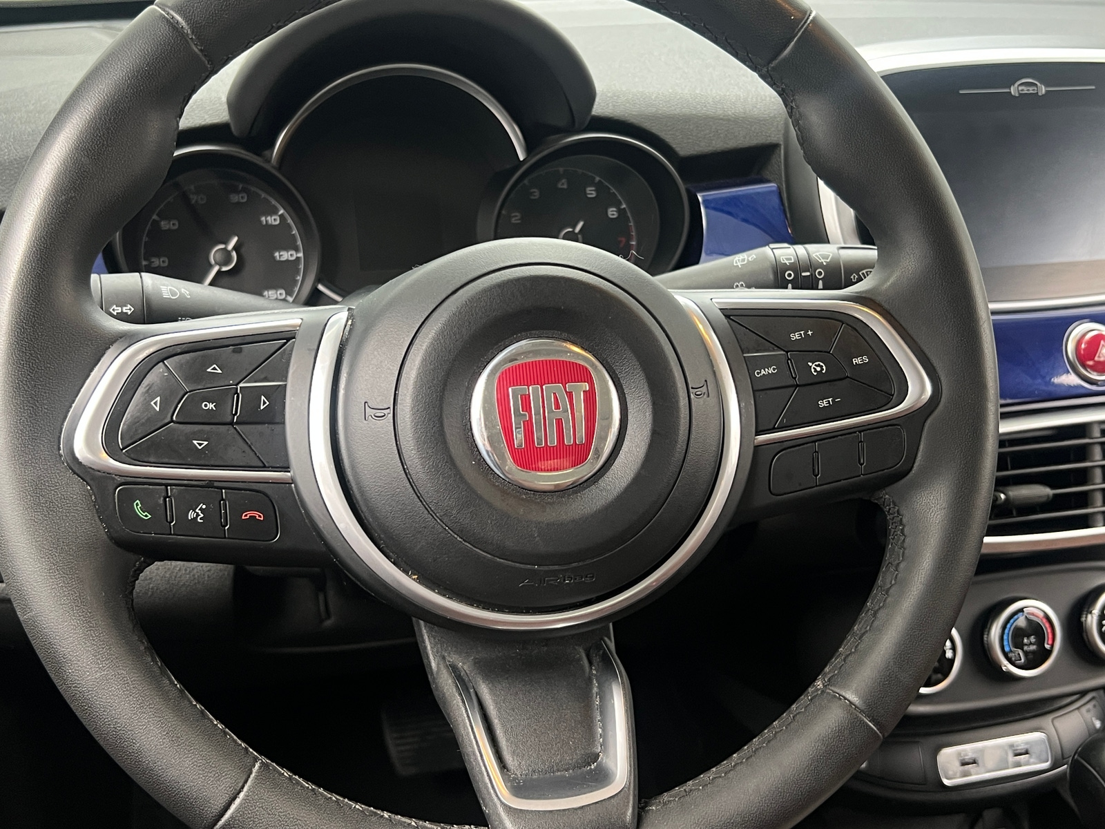 Thumbnail: 2021 Fiat 500X - 4