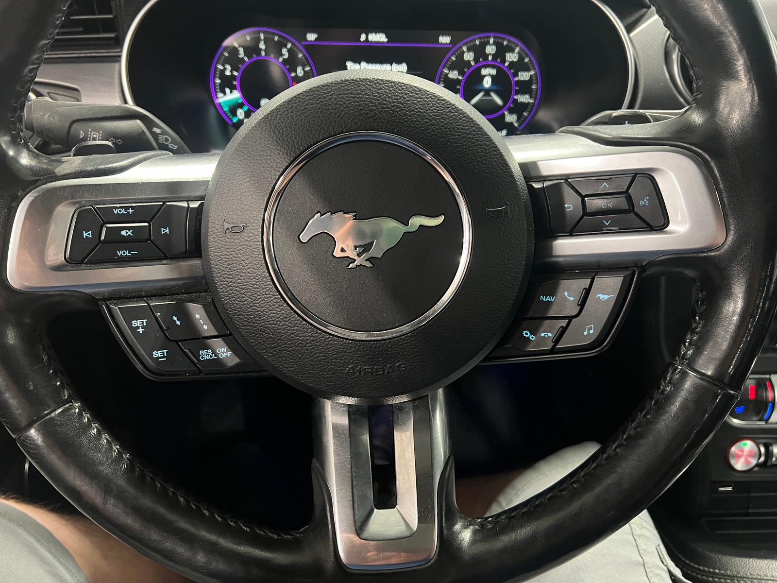 Thumbnail: 2019 Ford Mustang - 4