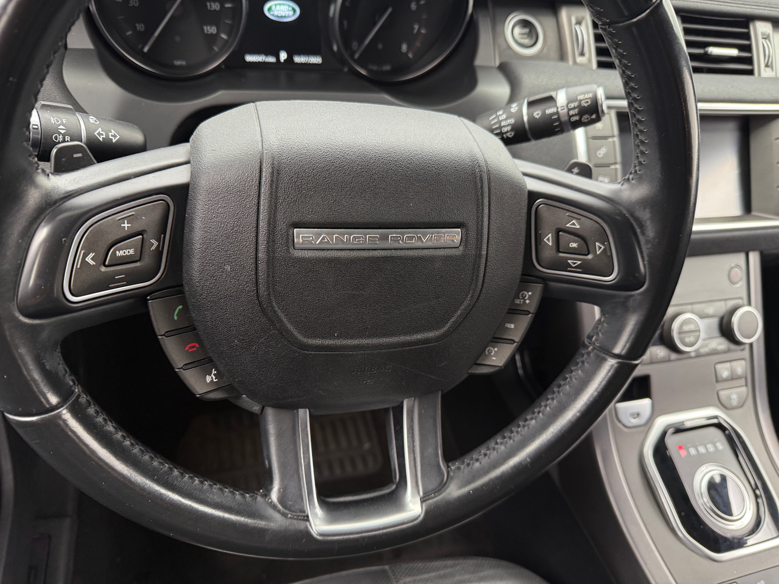 Thumbnail: 2018 Land Rover Range Rover Evoque - 4