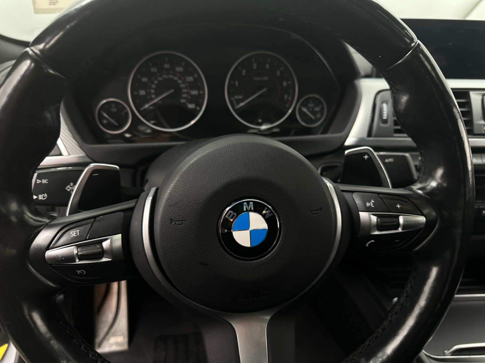 Thumbnail: 2019 BMW 4 Series - 4