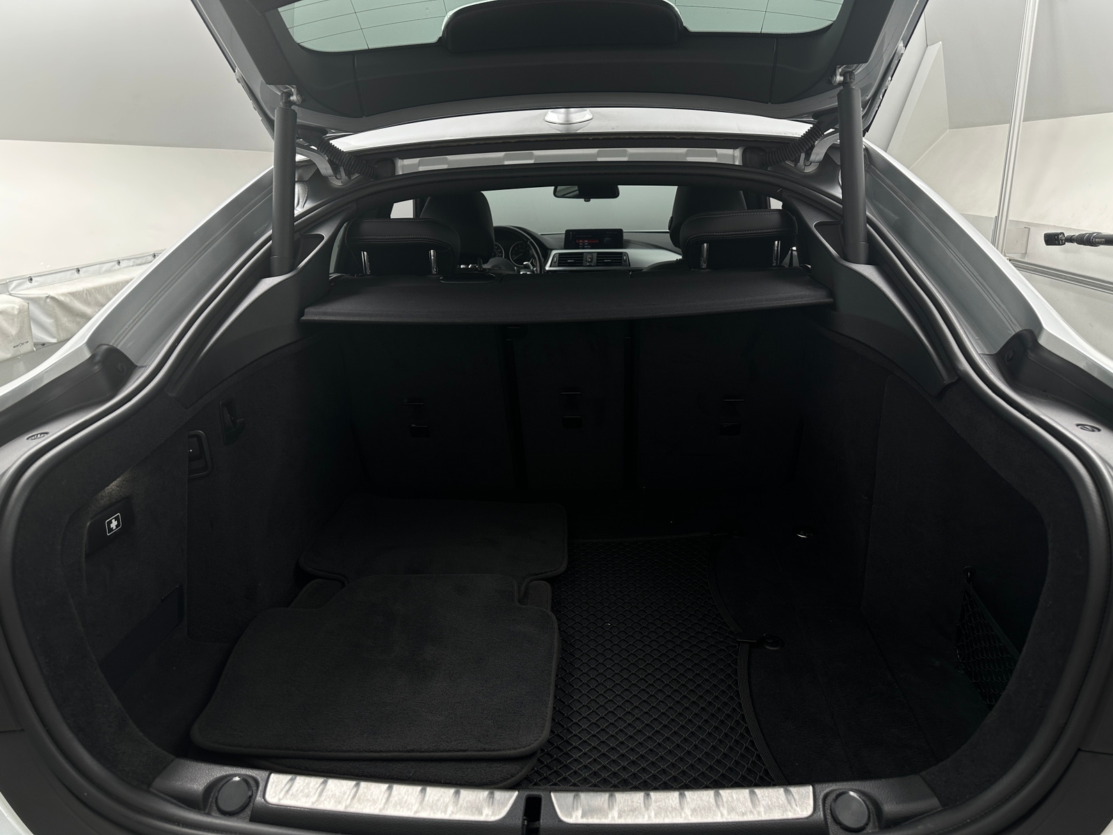 Thumbnail: 2019 BMW 4 Series - 6