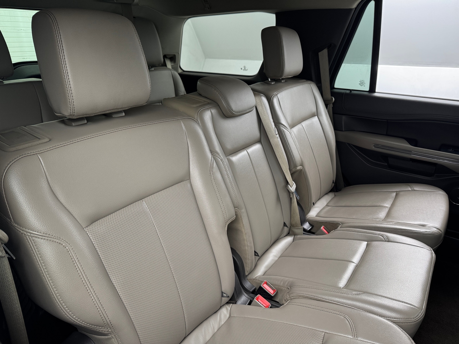 Thumbnail: 2021 Ford Expedition - 5