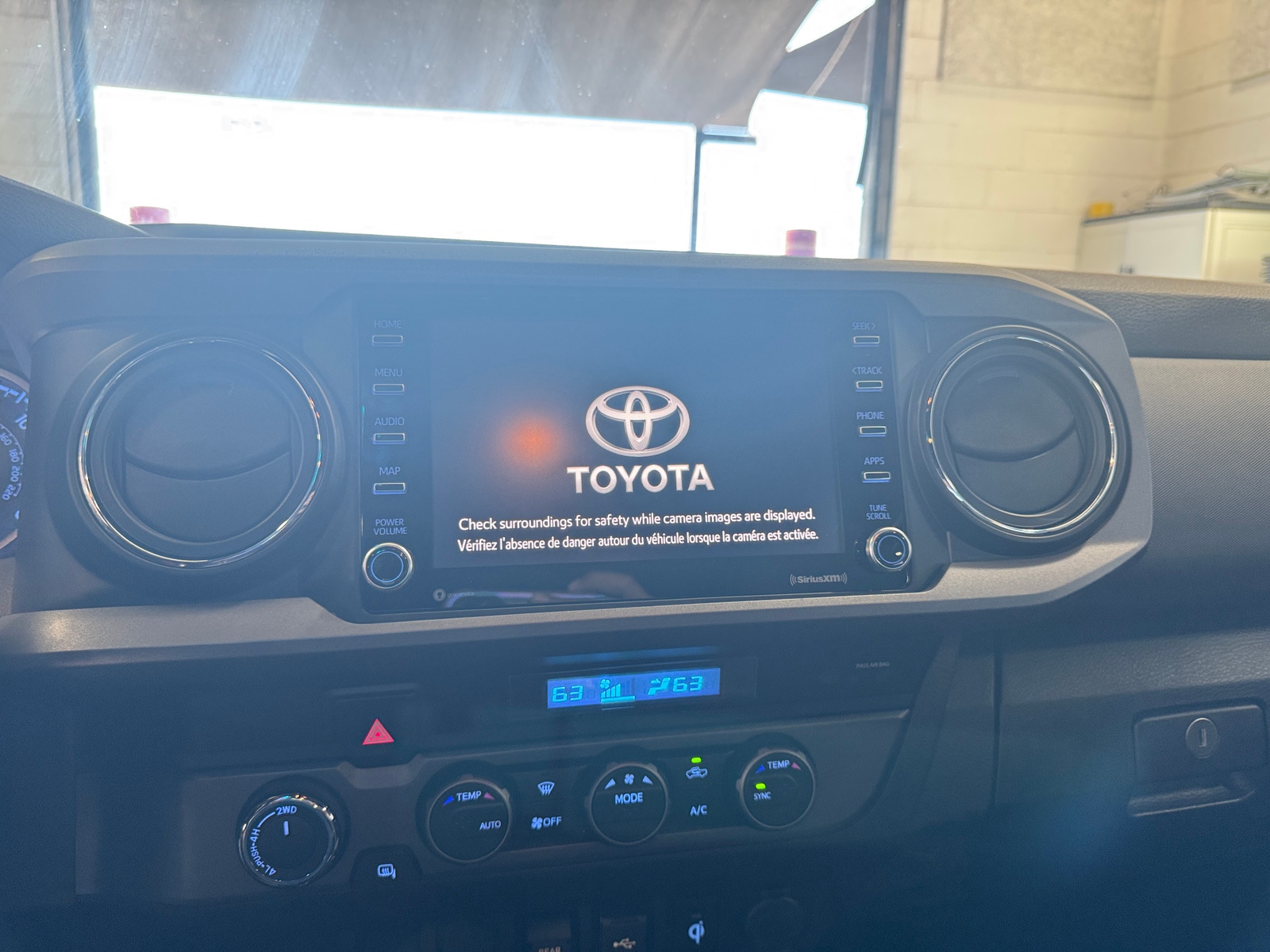 Thumbnail: 2022 Toyota Tacoma - 4