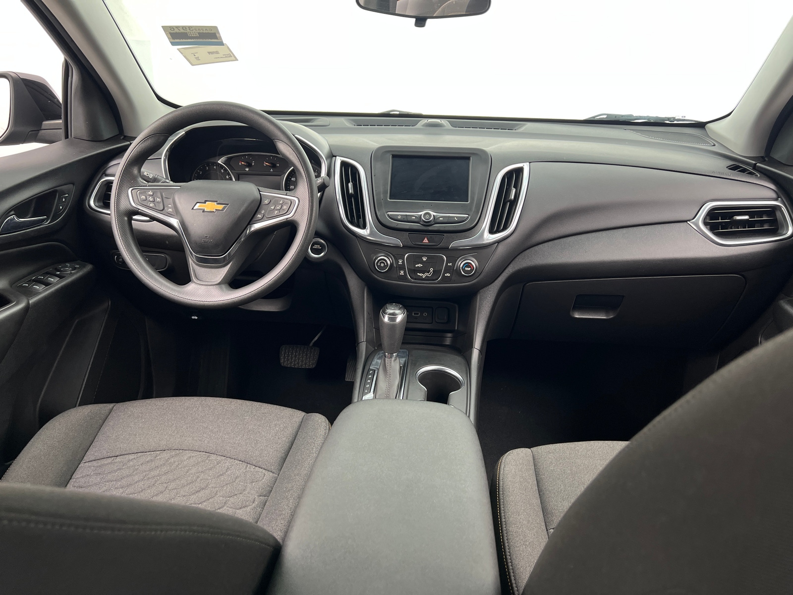 Thumbnail: 2021 Chevrolet Equinox - 3
