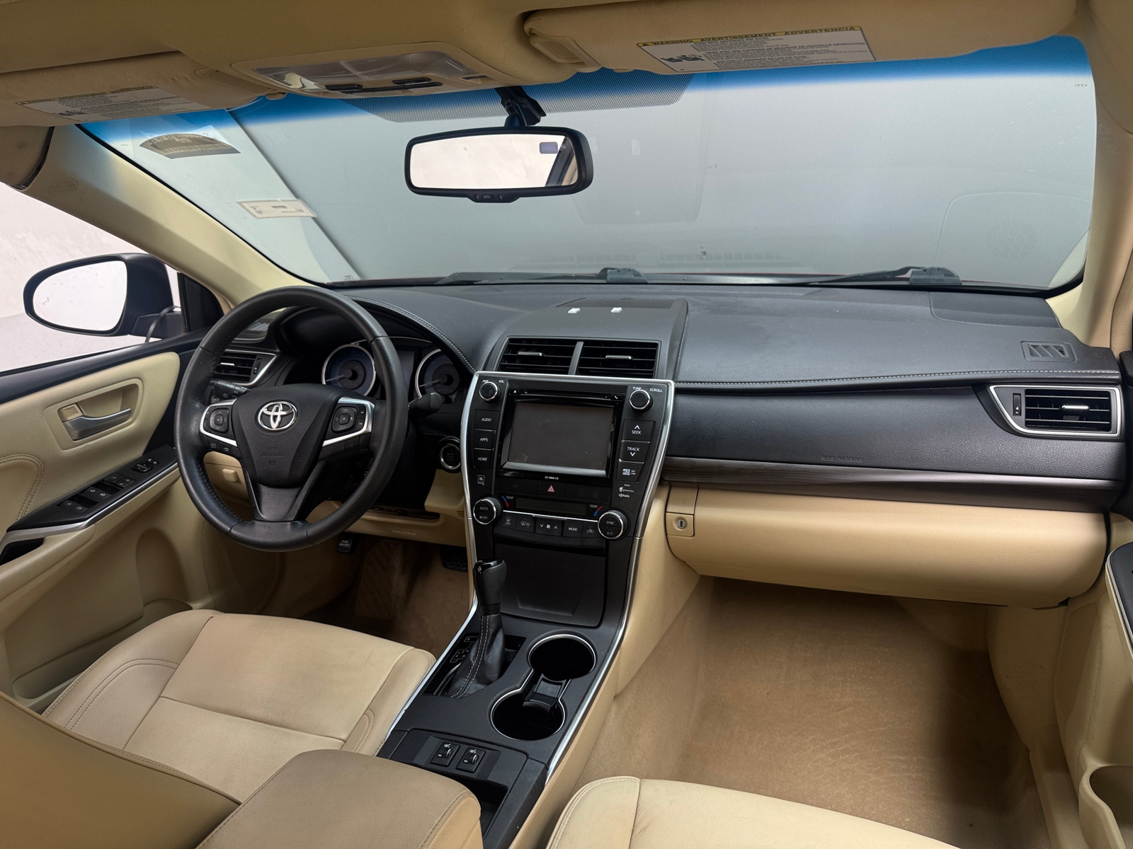 Thumbnail: 2017 Toyota Camry - 2