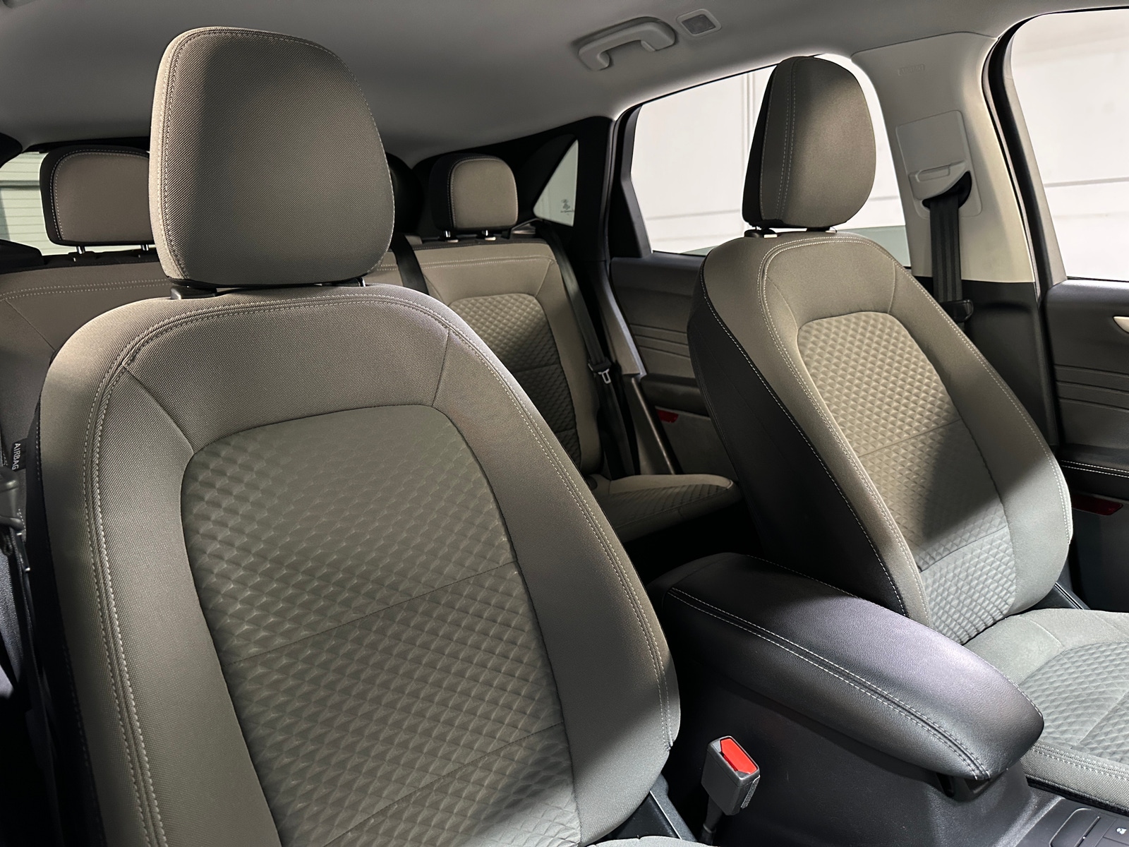 Thumbnail: 2021 Ford Escape - 2