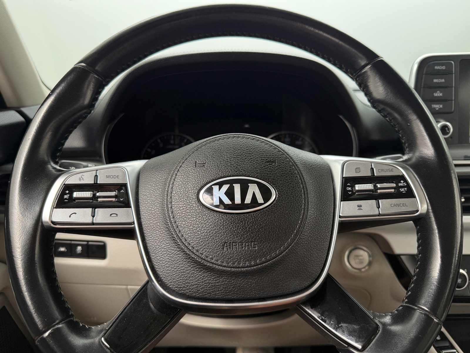 Thumbnail: 2021 Kia Telluride - 4