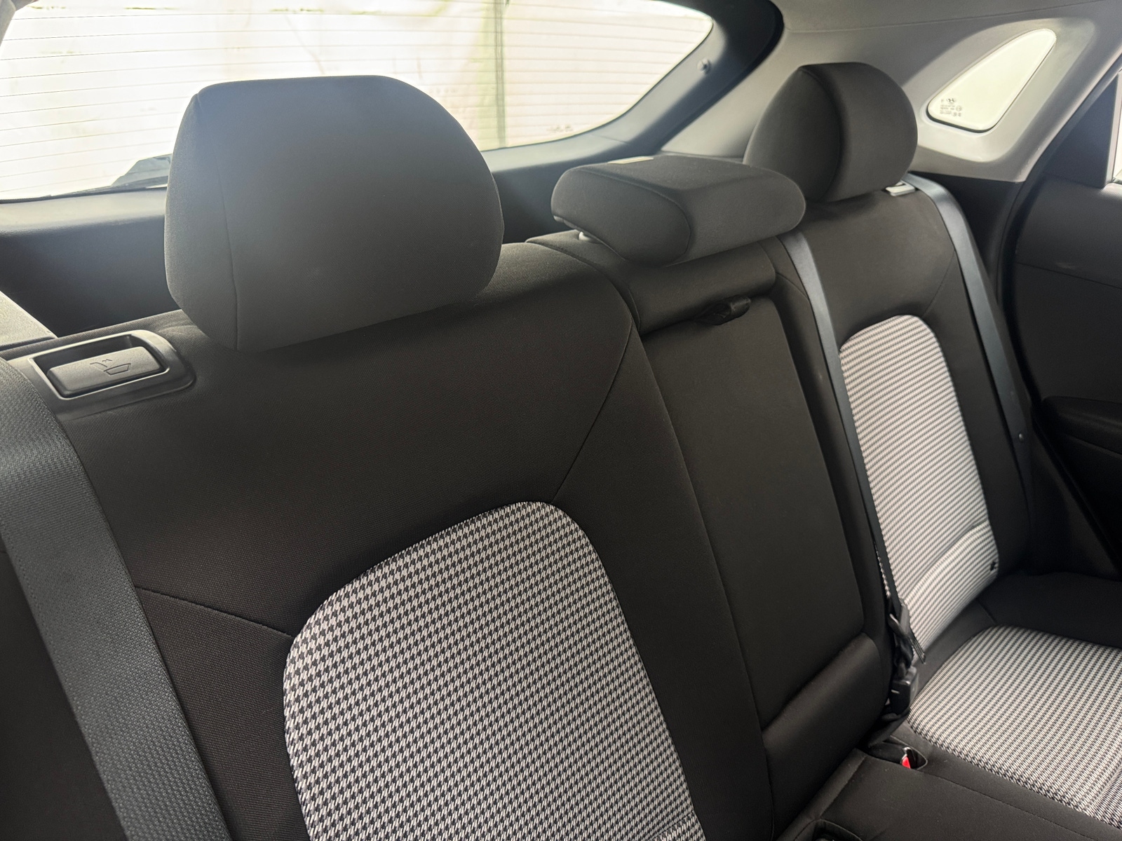Thumbnail: 2019 Hyundai Kona - 6