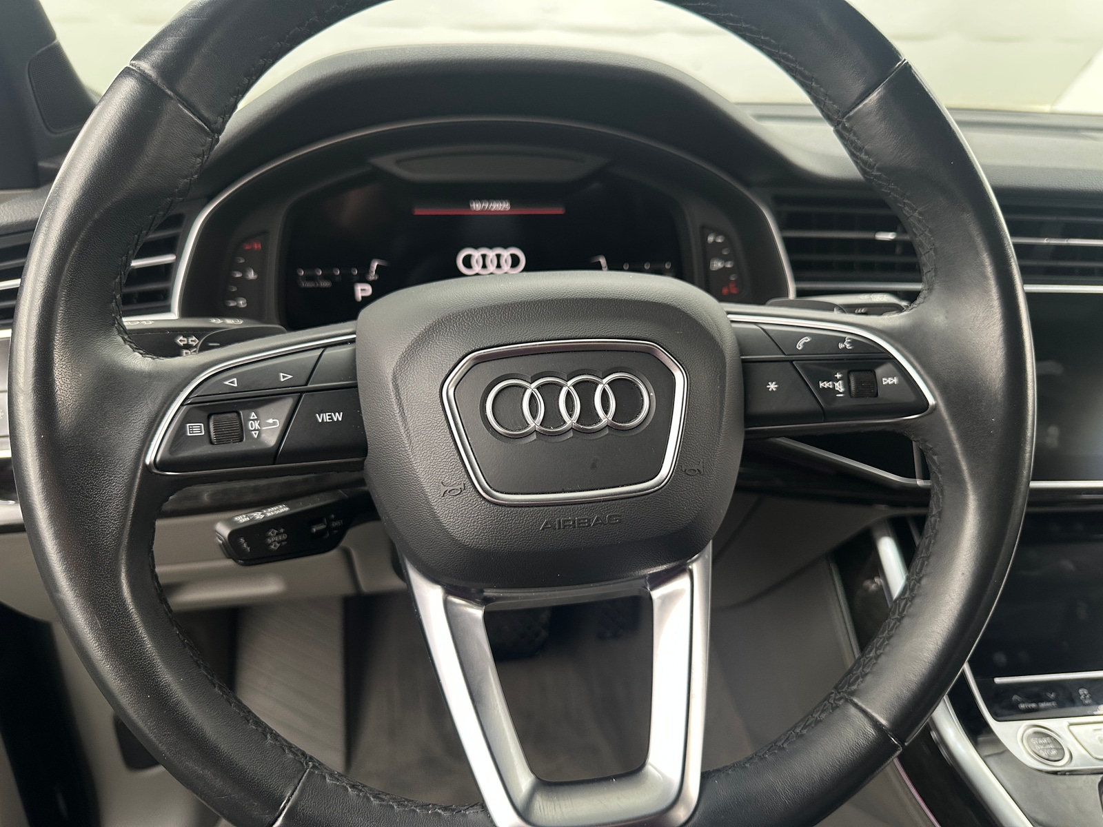 Thumbnail: 2021 Audi Q7 - 4