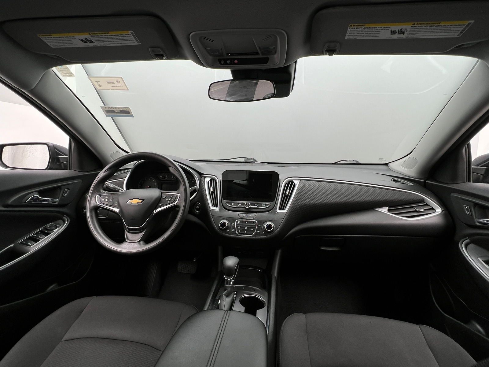 Thumbnail: 2023 Chevrolet Malibu - 3