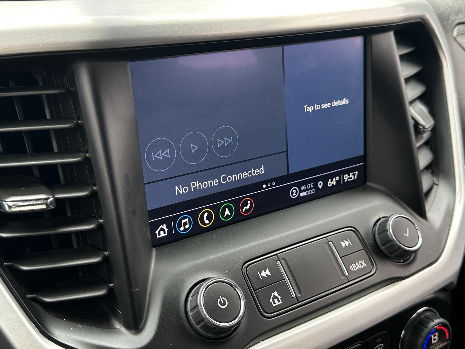 Thumbnail: 2023 GMC Acadia - 3