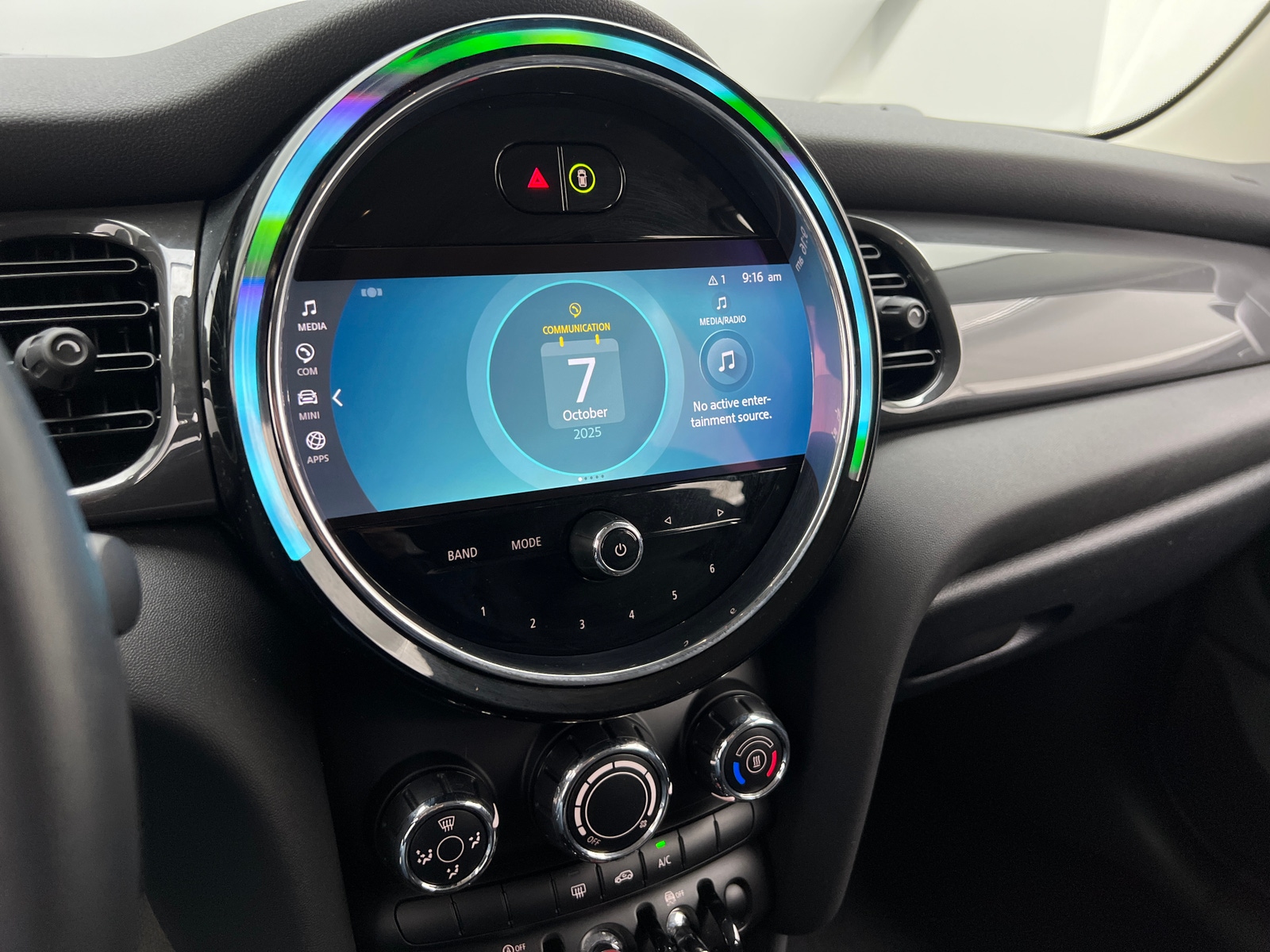 Thumbnail: 2023 MINI Cooper Hardtop - 3