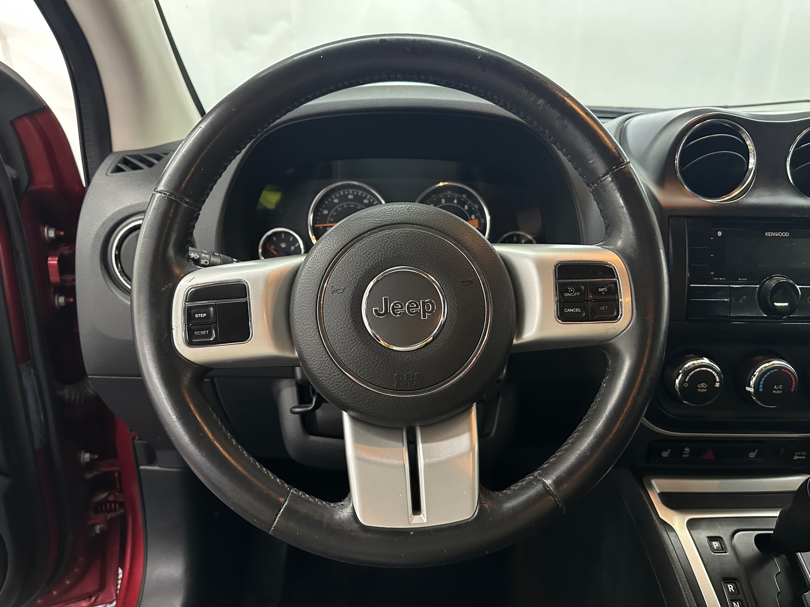 Thumbnail: 2015 Jeep Compass - 4