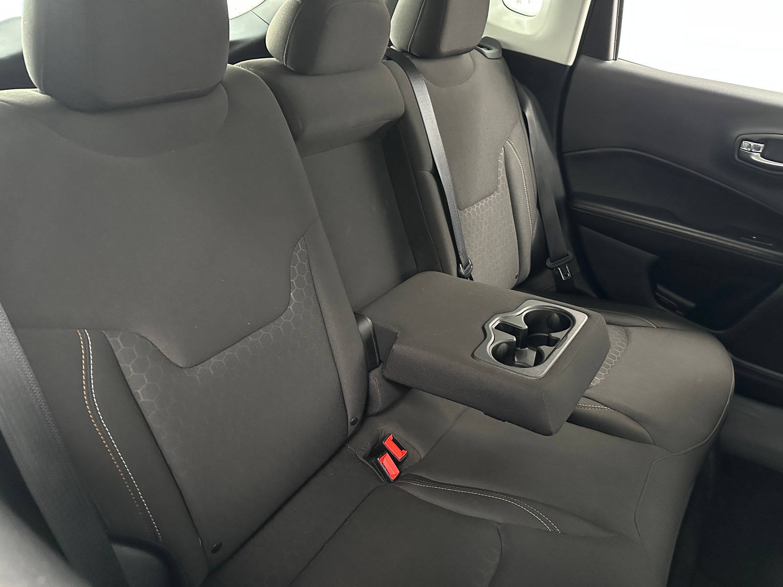 Thumbnail: 2018 Jeep Compass - 6