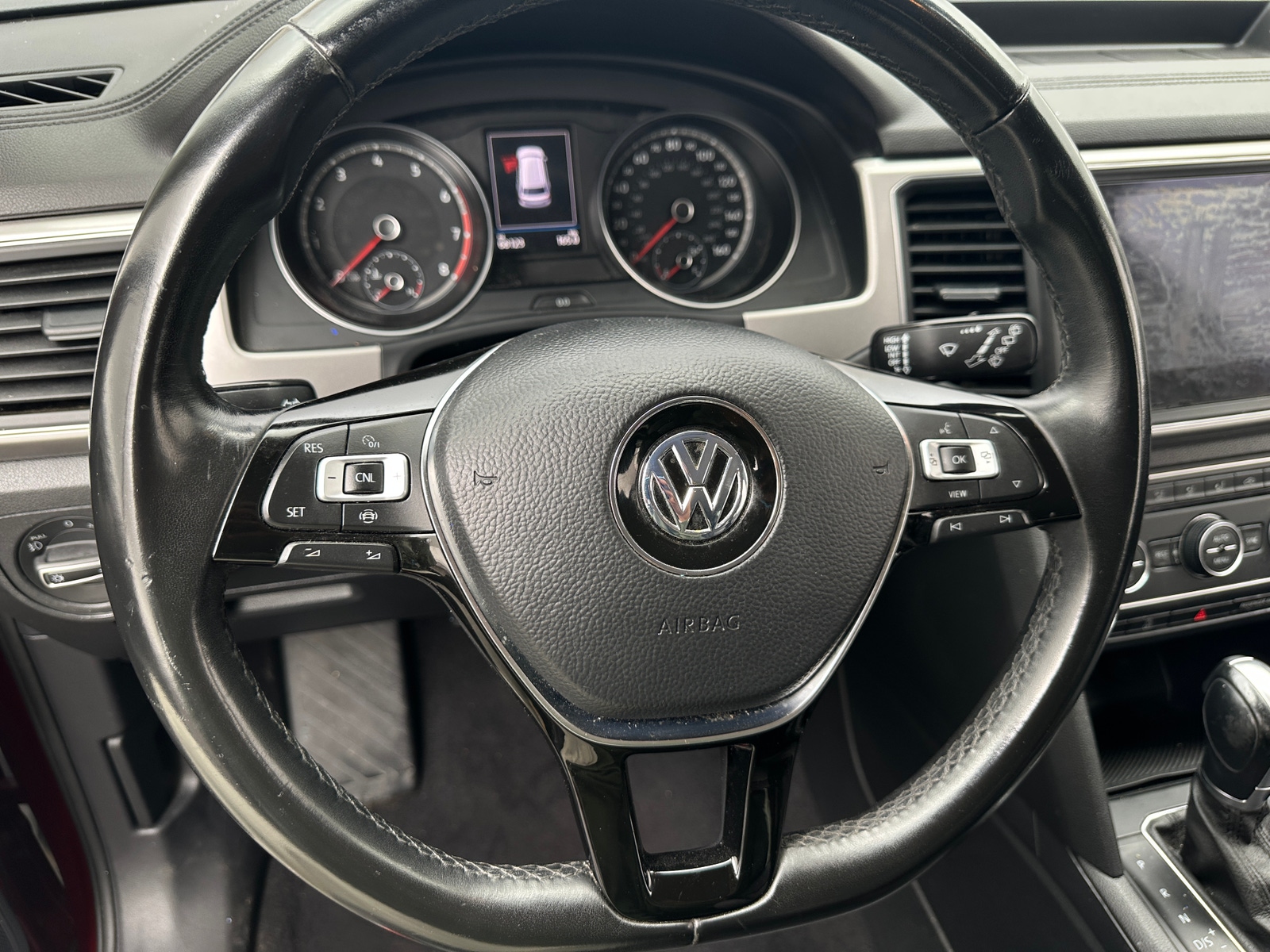 Thumbnail: 2019 Volkswagen Atlas - 4