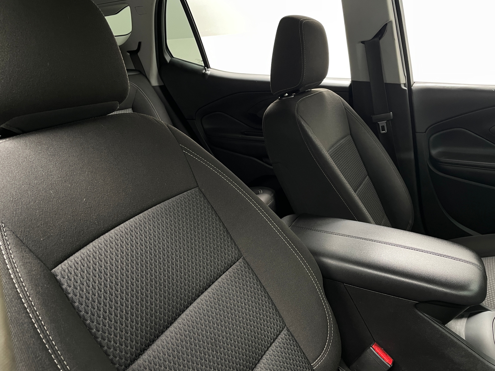 Thumbnail: 2022 GMC Terrain - 2