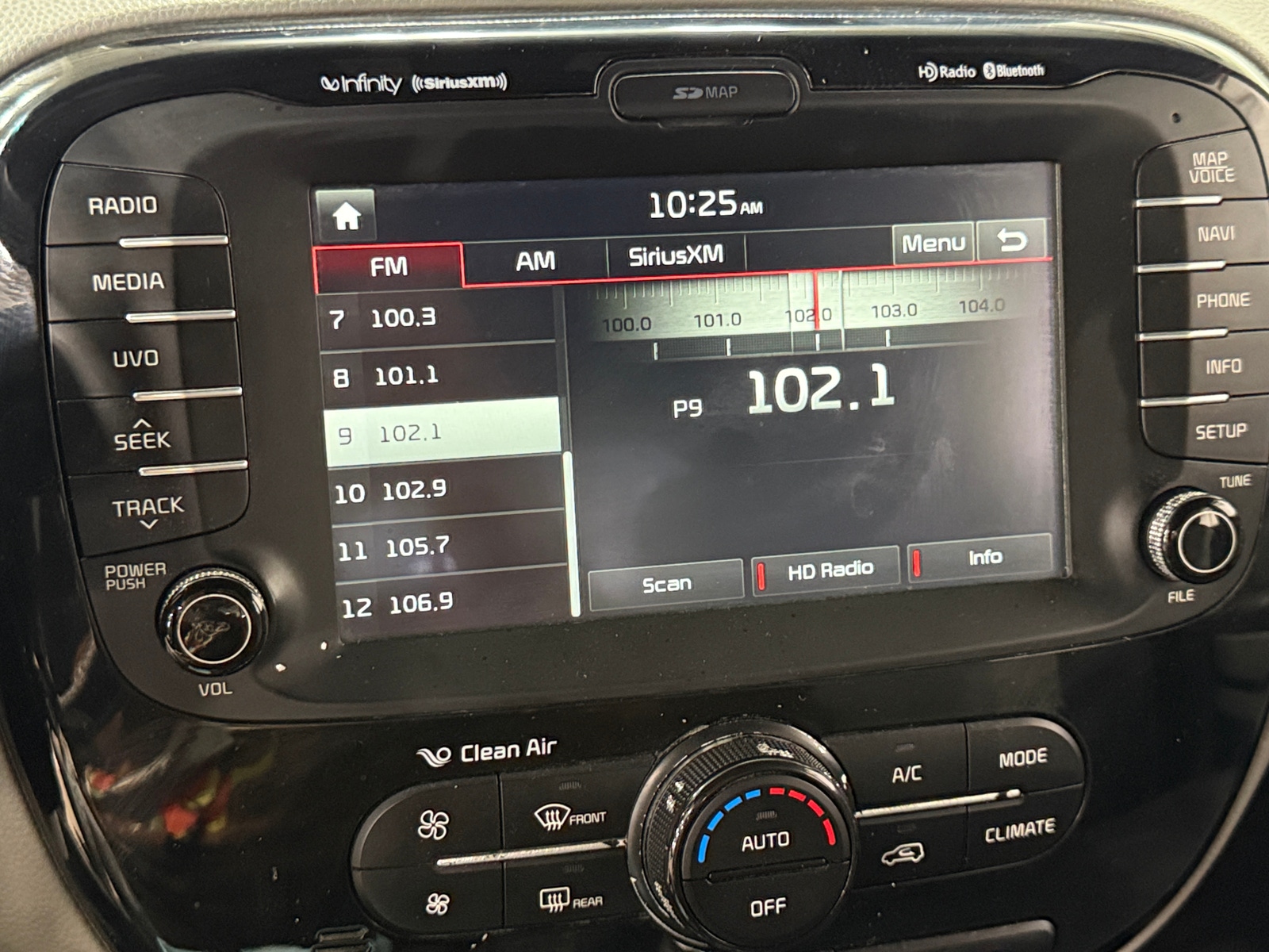 Thumbnail: 2015 Kia Soul - 4