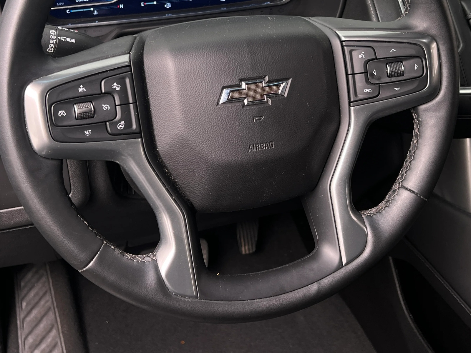 Thumbnail: 2023 Chevrolet Tahoe - 4